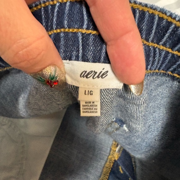 Aerie Classic Blue Denim Shorts Size Large - Picture 3 of 3